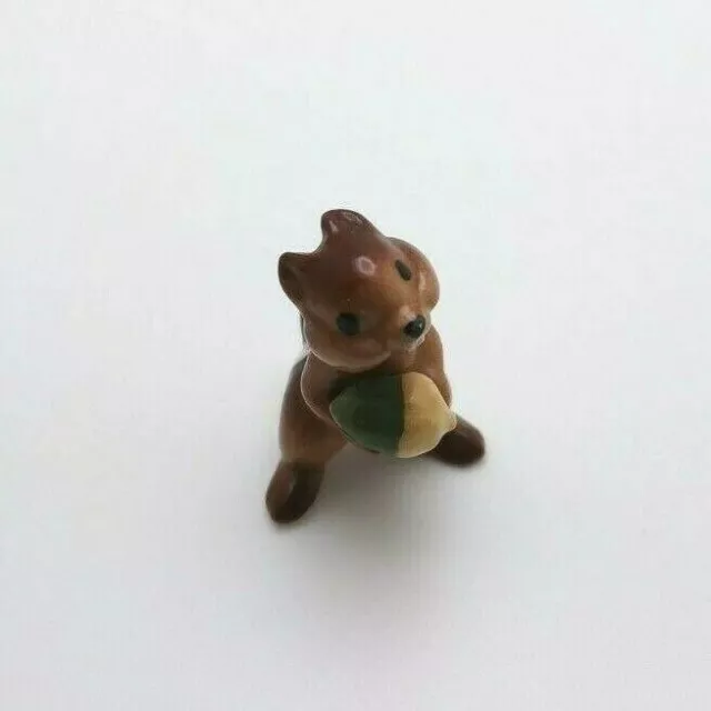 Vintage Hagen Renaker Baby Chipmunk with nut Figurine 2