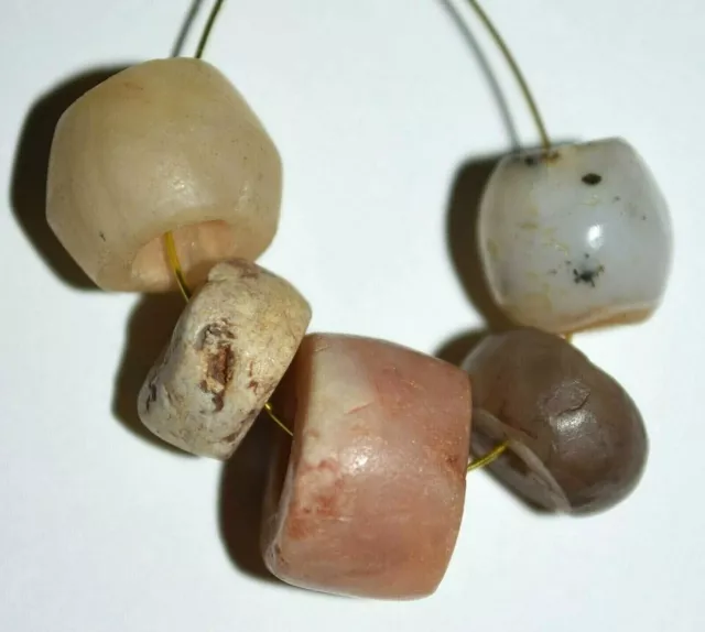 Ancient Agate Stone Excavated Djenne Dig Beads Mali African Trade 1000 Years Old