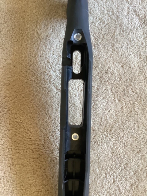 Hogue Overmolded Stock for Remington 700 RH BDL Tactial/Varmint Contour Barrel 3