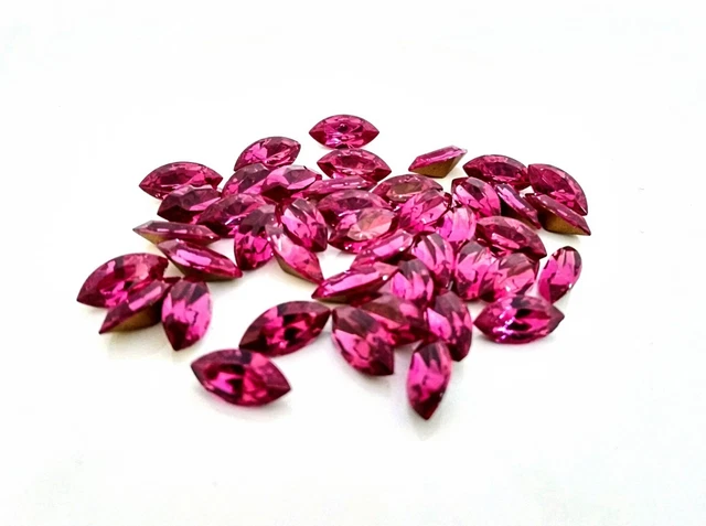 (50pcs) Vintage Swarovski Austrian Crystal FUSCIA 8x4.8mm Navettes Pointed Back