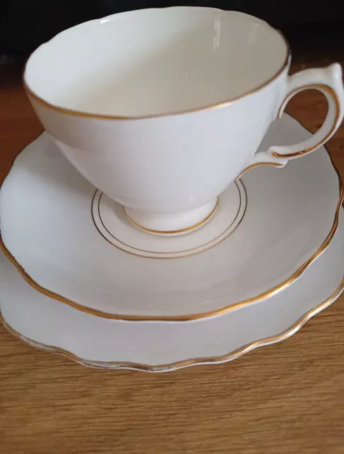 Royal Vale bone china made in england  Trio -Very Good