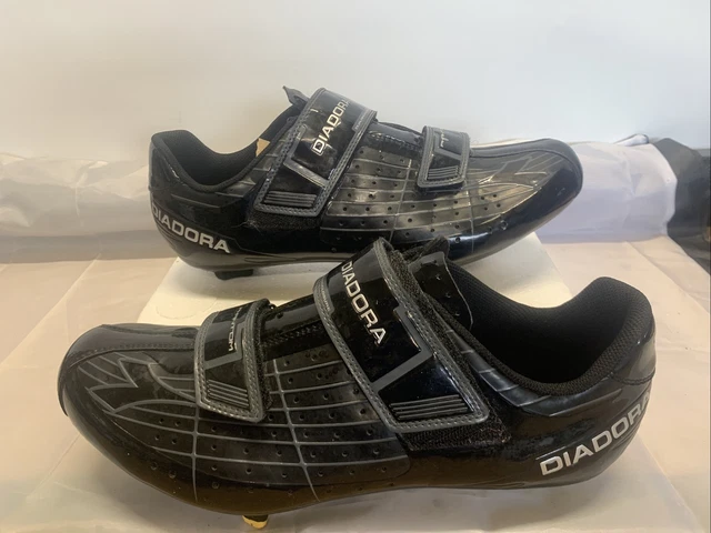 Men's DIADORA PHANTOM TRIATHLON Cycling Shoes. UK Size 10.5. Designed in Italy.