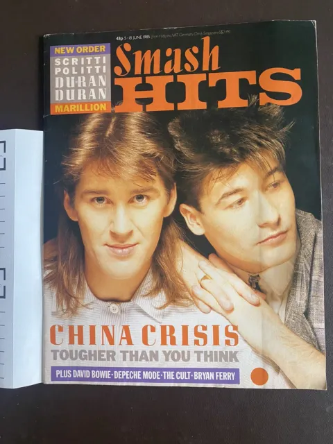 SMASH HITS Magazine June 1985 - Good condition with postcards still attached