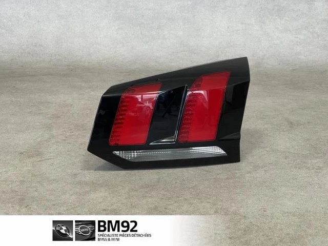 Feu Arrière Droit Intérieur Pour Hayon Peugeot 5008 - Pièce D'Origine Neuve - Référence 9811027780