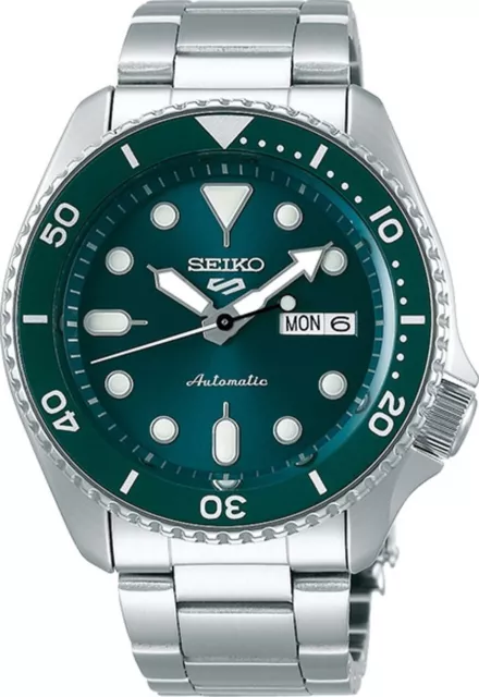 Seiko 5 green best sale bezel