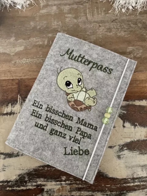 Mutterpasshülle Filz bestickt