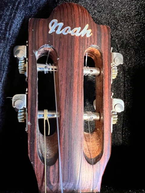 Noah Electro Rosewood / Spruce Tenor Ukulele RRP £339