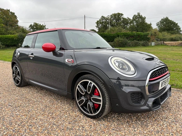 2015 MINI Hatch 2.0 John Cooper Works Auto Euro 6 (s/s) 3dr HATCHBACK Petrol Aut