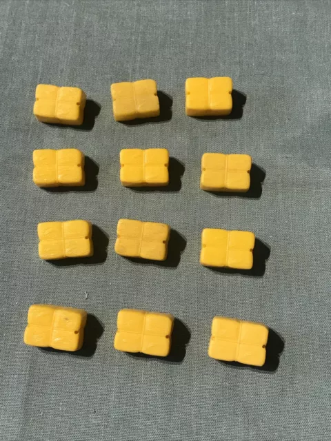 Scalextric Classic 12 Yellow Hay Straw Bales All Locating Pins Intact