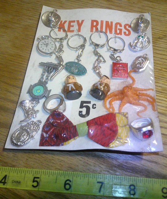 Vintage display 5c card key rings charms toys #jd308
