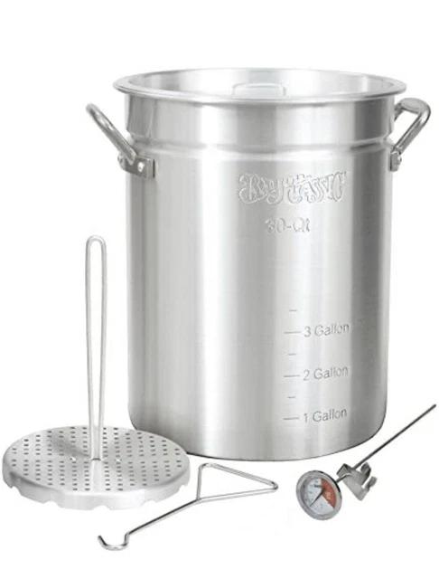 Bayou Classic 3025 Aluminum 30 Quart Turkey Frying Stock Pot with Thermometer