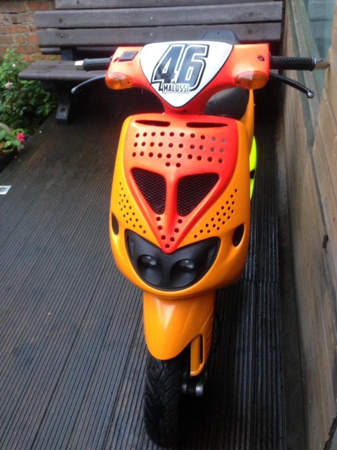 PIAGGIO ZIP MK1 sp 70cc 172? Rare bike, 12 month MOT near mint