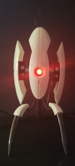 ThinkGeek Portal 2 Sentry USB Turret Desk Defender Valve 2012 Rare No Box 2
