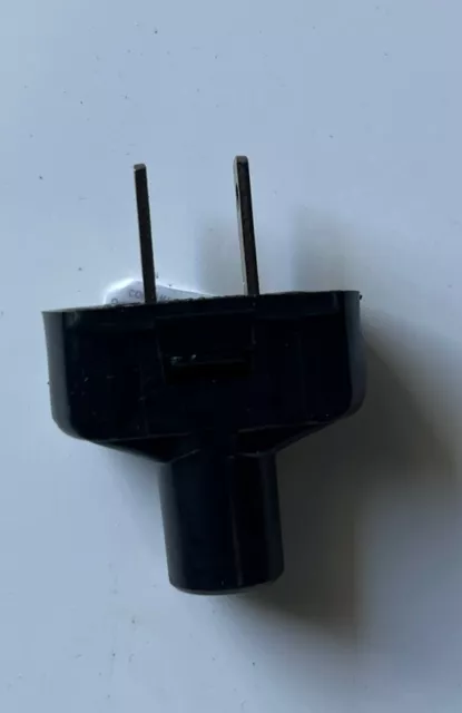 Leviton 48643-E 15 Amp, 125 Volt, Non Grounding Plug, Black (Box With 25 Ea) 2