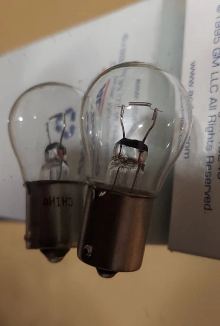 (Pack of 10) 2057 Light Bulb Auto Car Miniature Automotive Truck S8 Lamp 12v Lot (Pack of 10) 2057 Light Bulb Auto Car Miniature Automotive Truck S8 Lamp 12v Lot
