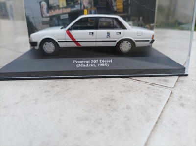 LE6645 IXO ALTAYA 1/43 Voiture Peugeot 505 diesel Madrid 1985 Taxis du Monde 53 