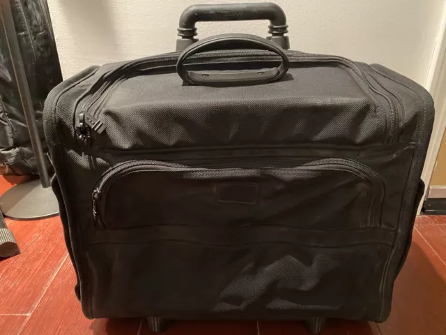 Tumi 2wheeled Alpha Compact Briefcase Case Trolley 26124dh Black Nylon Weekend/T