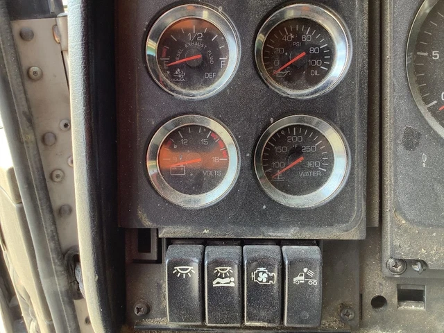 2008-2017 Kenworth T660 GAUGE AND SWITCH PANEL Dash Panel-Used | P/N P9221920175