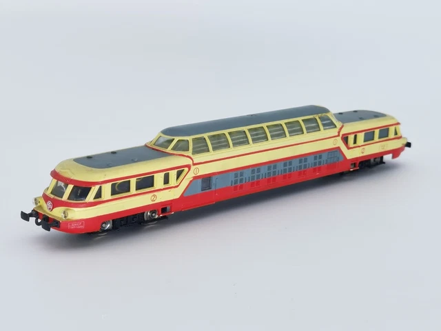 JOUEF HO RAME turbotrain locomotive diesel + une voiture SNCF # 8611