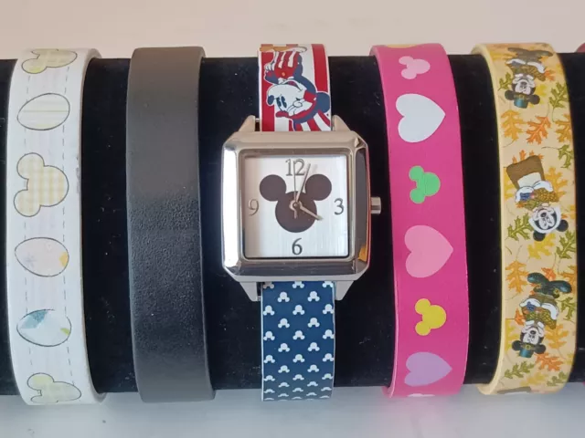 Disney Mickey Mouse Watch Womens Square Dial Interchangeable Bands NEW BATTERY✨️ 2