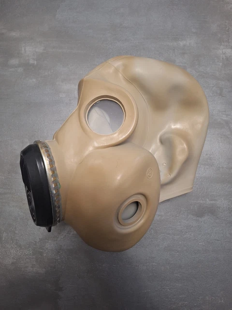 ORIGINAL SOVIET ERA PBF gas mask EUR 90,00 - PicClick IT
