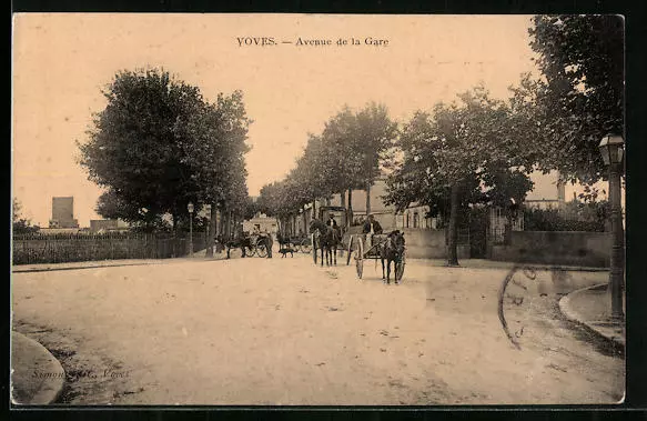 CPA Voves, Avenue de la Gare