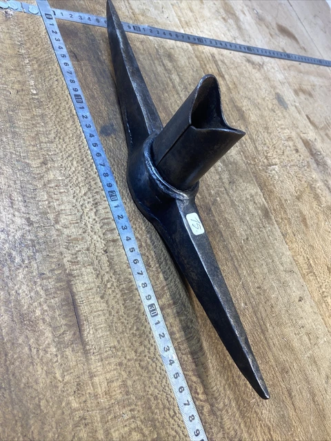 Marteau Taillant Leborgne – Outil Ancien De Tailleur De Pierre – N°22