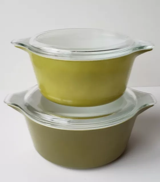 2 Olive Green Tone Pyrex Cassarole Dishes With Lids