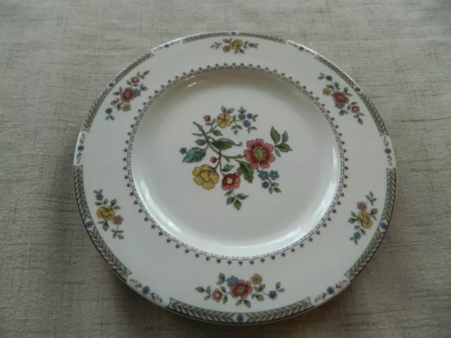 Royal Doulton Fine China  Kingswood  8" Salad Plate                          9-3