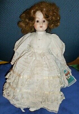 Ltd Edition Victoria Ashlea Originals MUSICAL PORCELAIN DOLL 15" w/ Original Tag