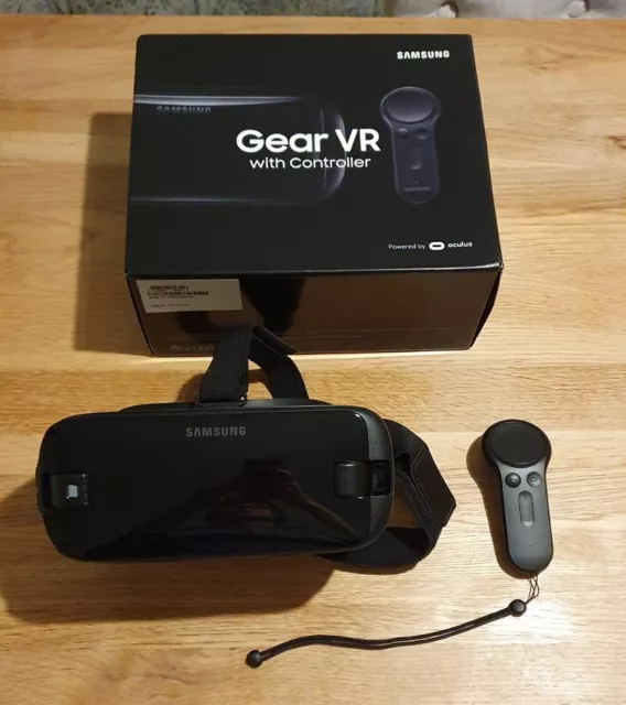 Samsung Gear VR Oculus Movies Video Games Virtual Reality Headset  SM-R324