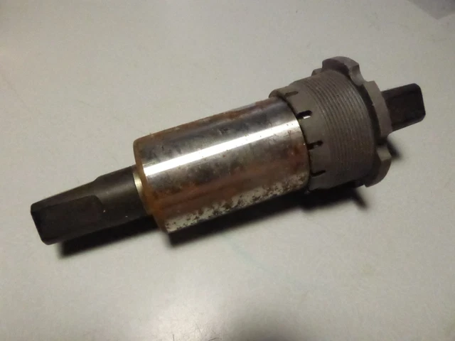 shimano Axe BB-UN10 pédalier 122.5 mm boitier pédalier