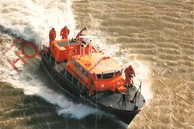 Picture Postcard:-CROMER LIFEBOAT, RUBY AND ARTHUR REED II