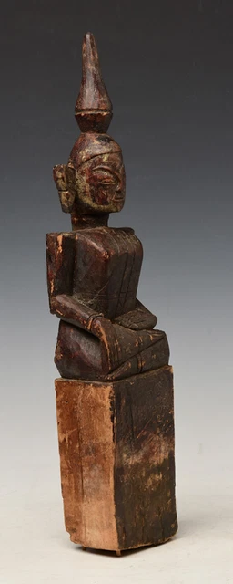 18th Century, Shan, Antique Tai Lue Burmese Wooden Seated Buddha 11