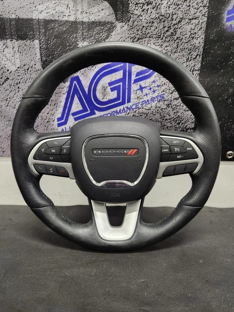 2016 Dodge Challenger Steering Wheel W/Horn Cover