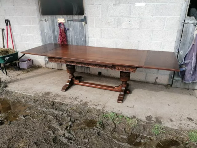 Old Charm /Jaycee Oak 9ft Bulbous Drawleaf Dining Table