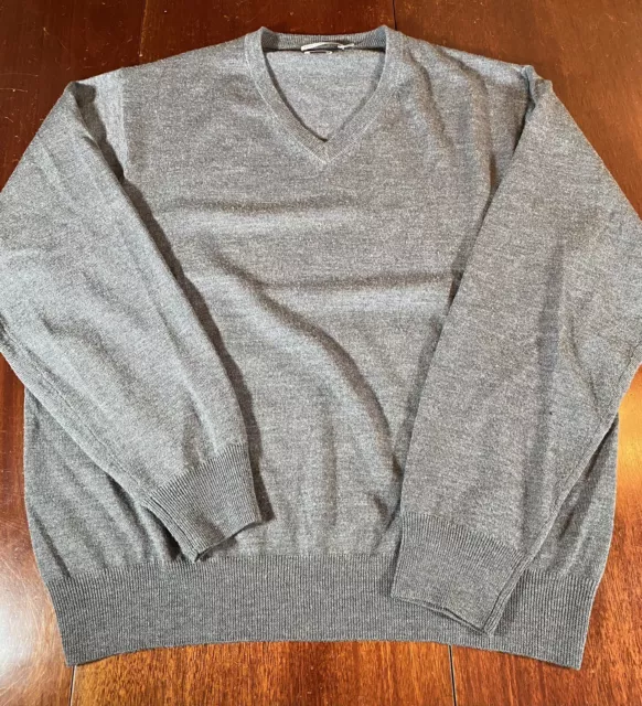 Peter Millar Men's XXL Gray 100% Merino Wool V-Neck Long Sleeve Sweater