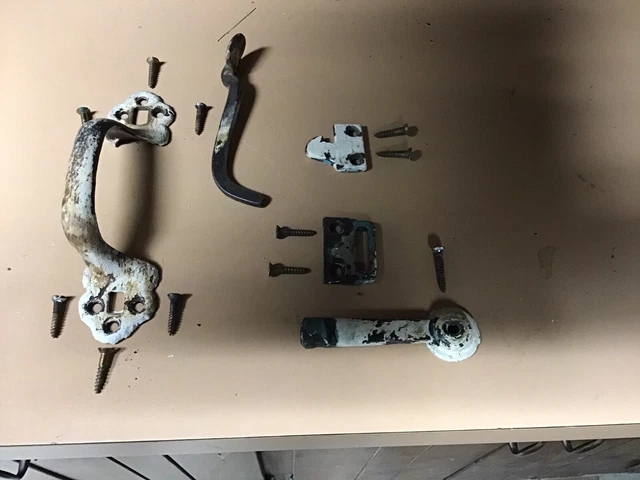 antique door  thumb latch