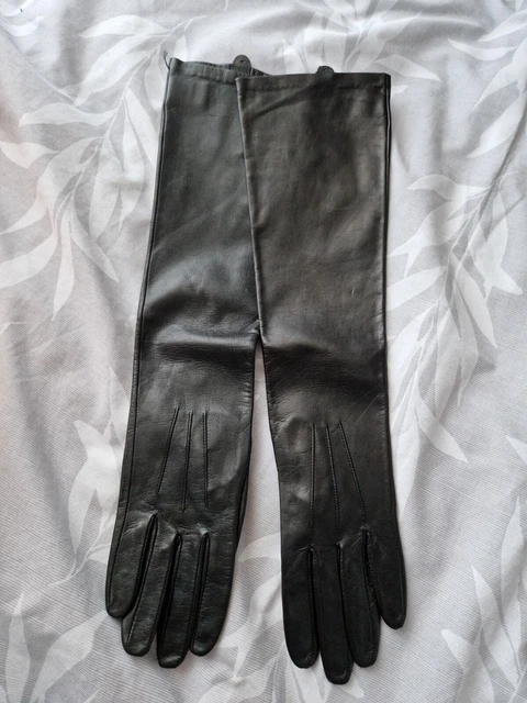 Guanti da donna over the gomito neri senza foderati in pelle di DENTS. Mistress, Kinky 7,5