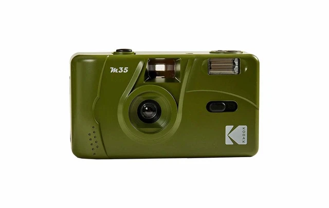 Cámara de película Kodak M35 verde oliva analógica pequeña imagen