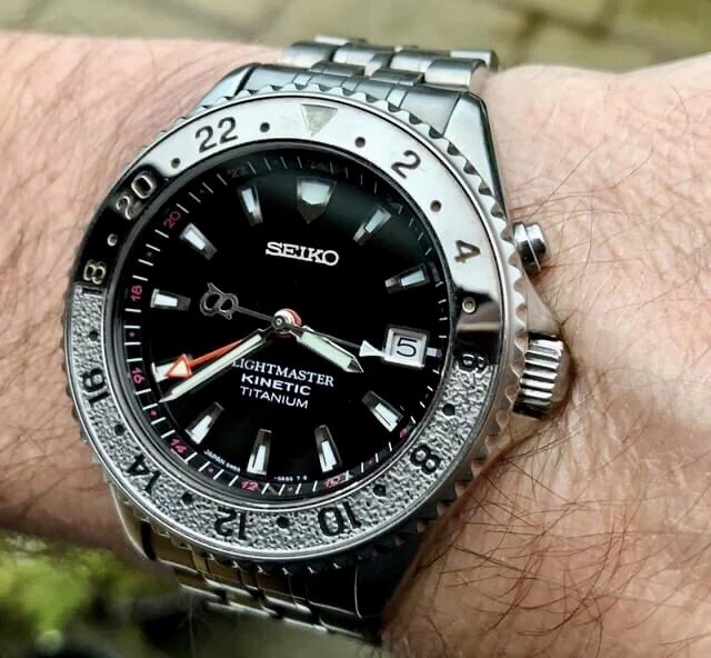 SEIKO FLIGHTMASTER KINETIC 5M65 0A50