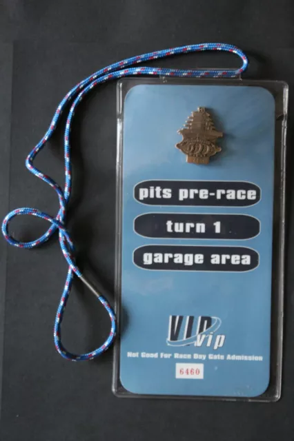 2000 Indy 500 / Indianapolis 500: Bronze pit badge, credential with back up card