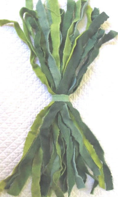 Bundled Hand-Dyed Wool Selvedges for Crafts, Prodding, Braiding Rugs #42