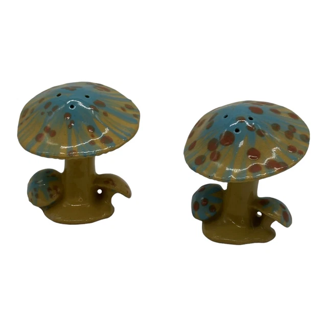 Vintage 1970’s Ceramic Arts Studio Mushrooms Salt & Pepper Set  Madison WI  2.5”