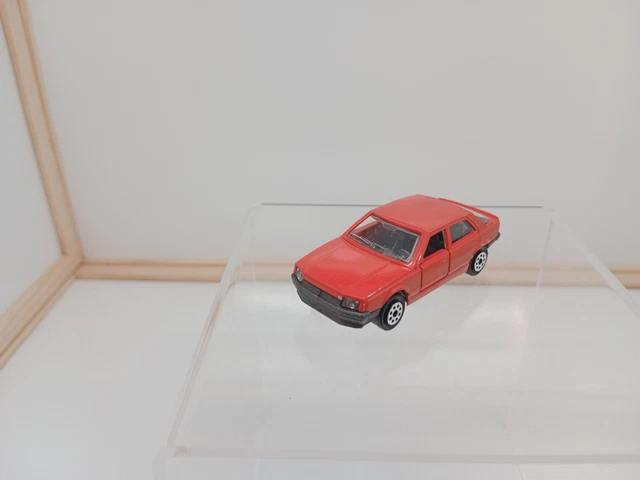 Majorette Série 200 - Volvo 245 D #220 - Rouge - Échelle 1/60 - Fabriqué En France