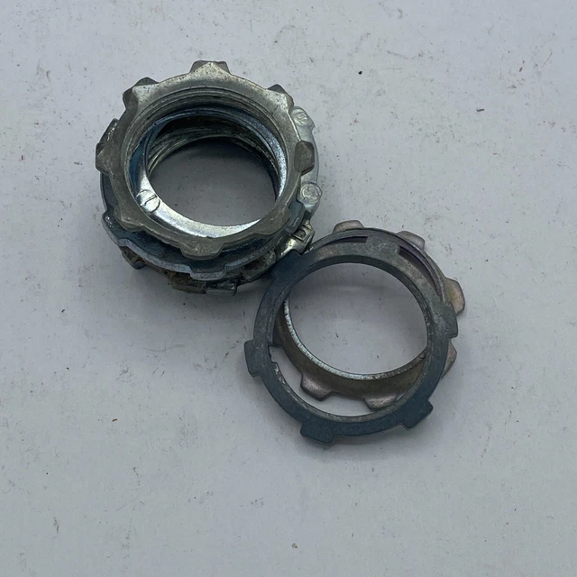LOT OF 4 Conduit Locknut 1'', Rigid Conduit Locknut