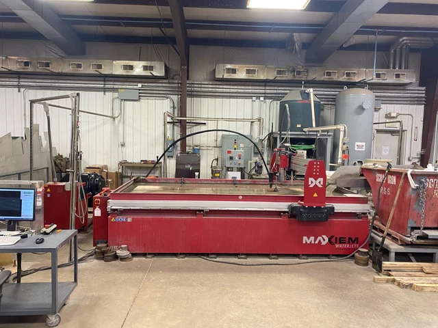 2013 Omax Maxiem 1530 CNC Waterjet Cutting System 5x10 Table Size 55k PSI 40HP