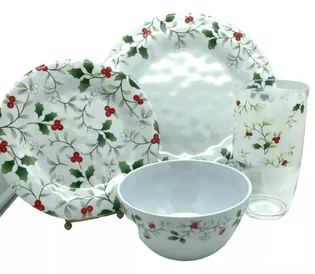 Pfaltzgraff Winterberry 16 Piece Melamine Dinnerware Set