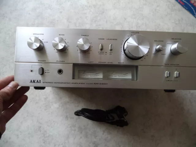 AMPLI AKAI AM-2350 made in japan amplificateur Harman Kardon Rotel Luxman Rotel