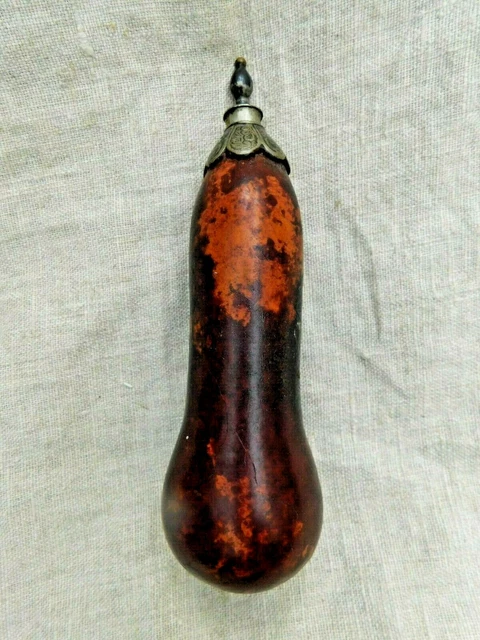 Ancienne Poire à Poudre En Peau Avec Bidon De Plomb – Objet De Collection Historique